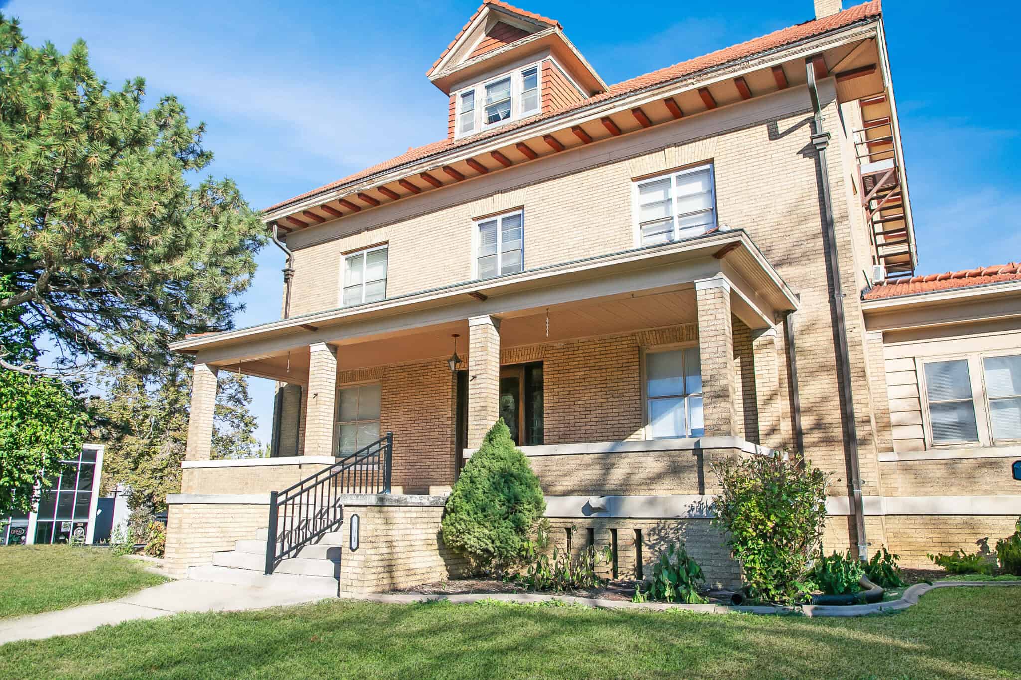 Property Units Omaha Leasing PointGuard